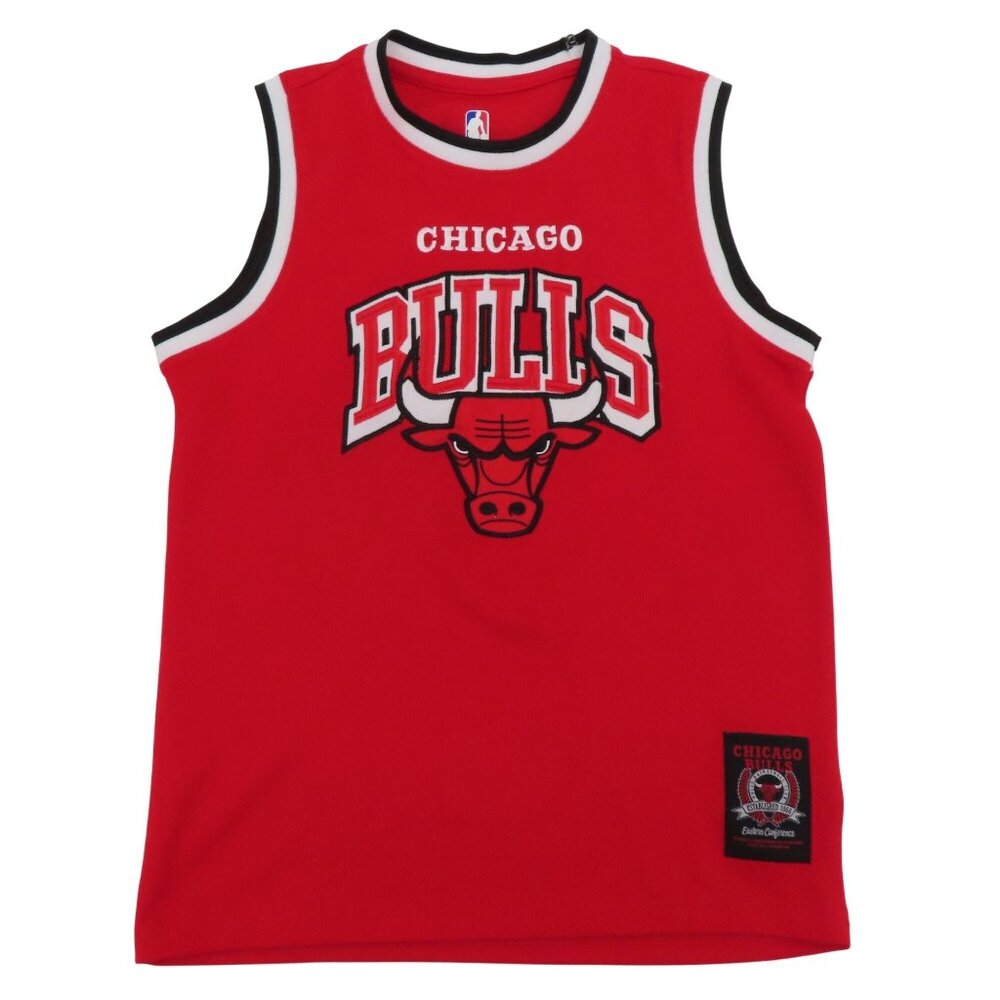 NBA Youth Boys 10-12 Chicago Bulls Basketball Embroidered Logo Jersey Shirt Top